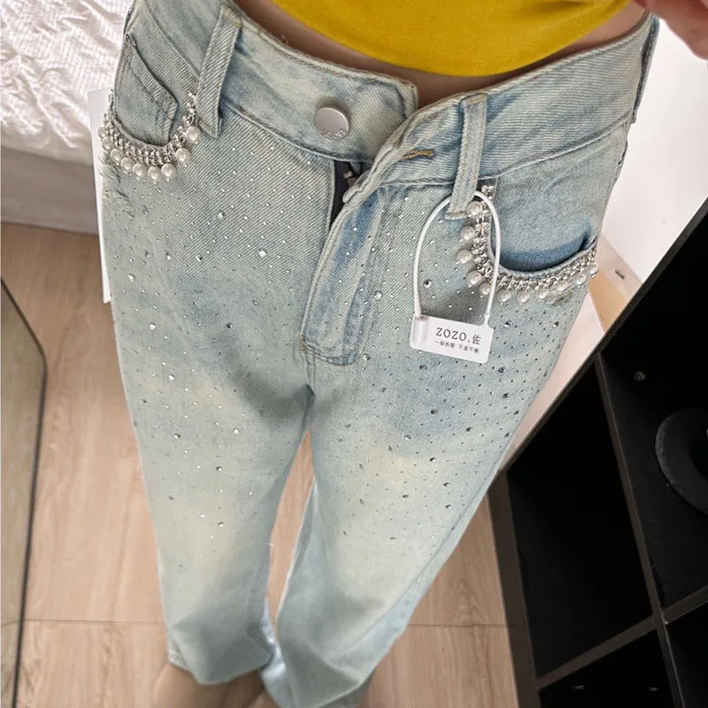 Women Pocket Beaded Rhinestone Washed Jeans