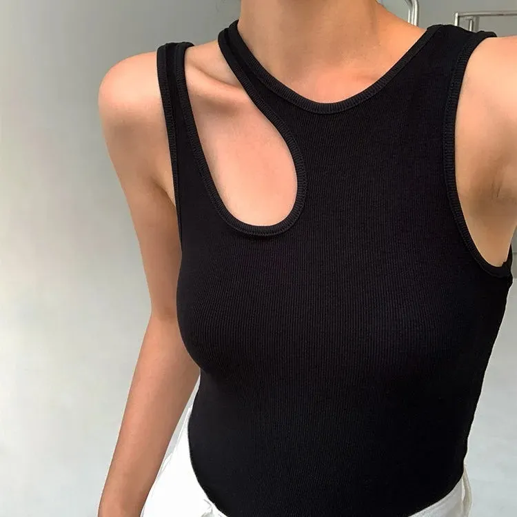 Street Fashion Style Round Neck Side Irregular Hollow Design Women Solid Color Slim Fit Tank Top